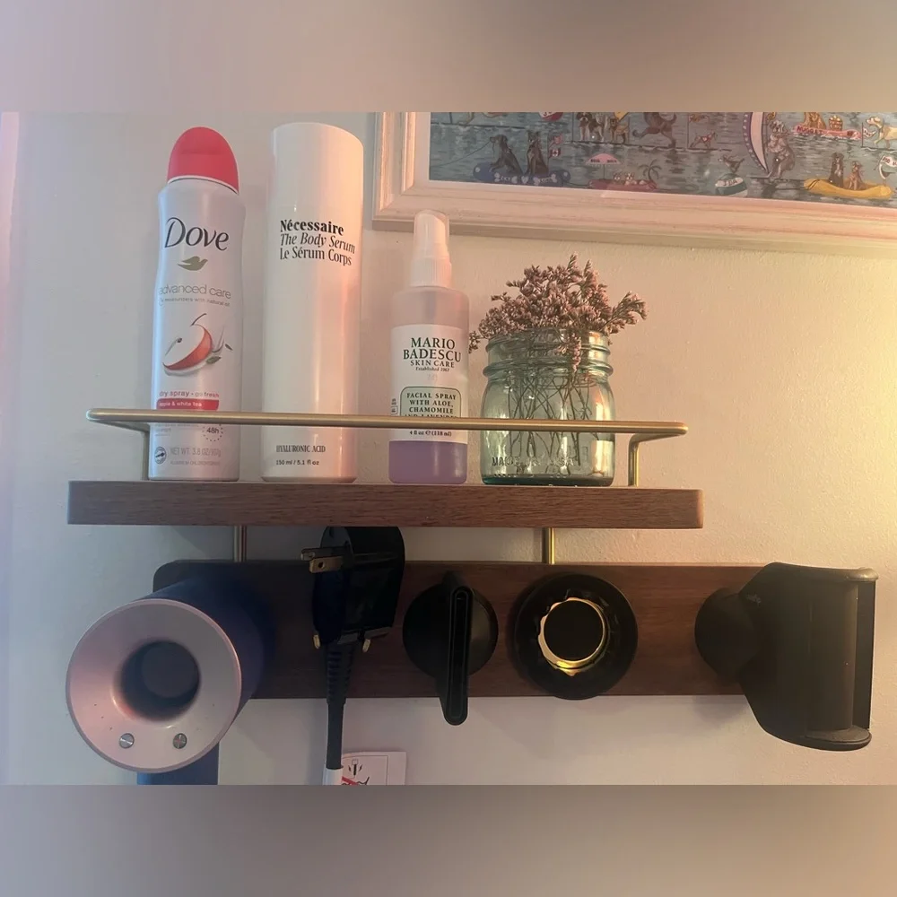Dyson Supersonic™ hair dryer hanger & bathroom storage